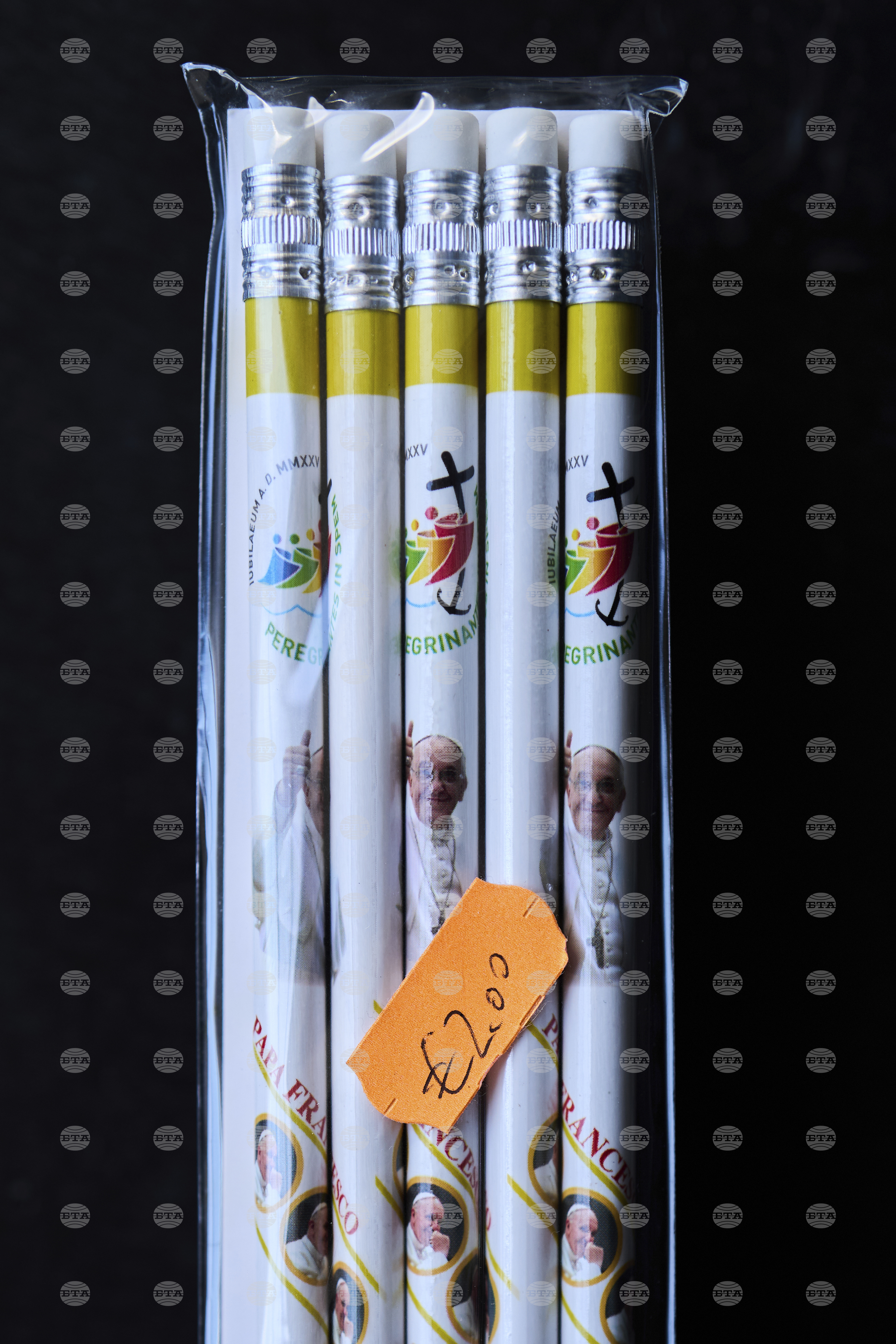 Vatican Conclave Souvenirs Photo Gallery