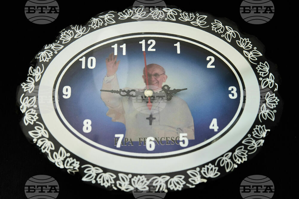 Vatican Conclave Souvenirs Photo Gallery