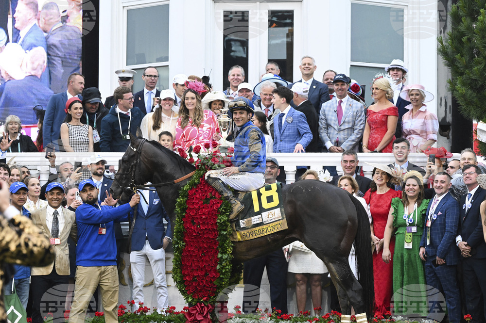 Longines Kentucky Oaks and 151st Kentucky Derby