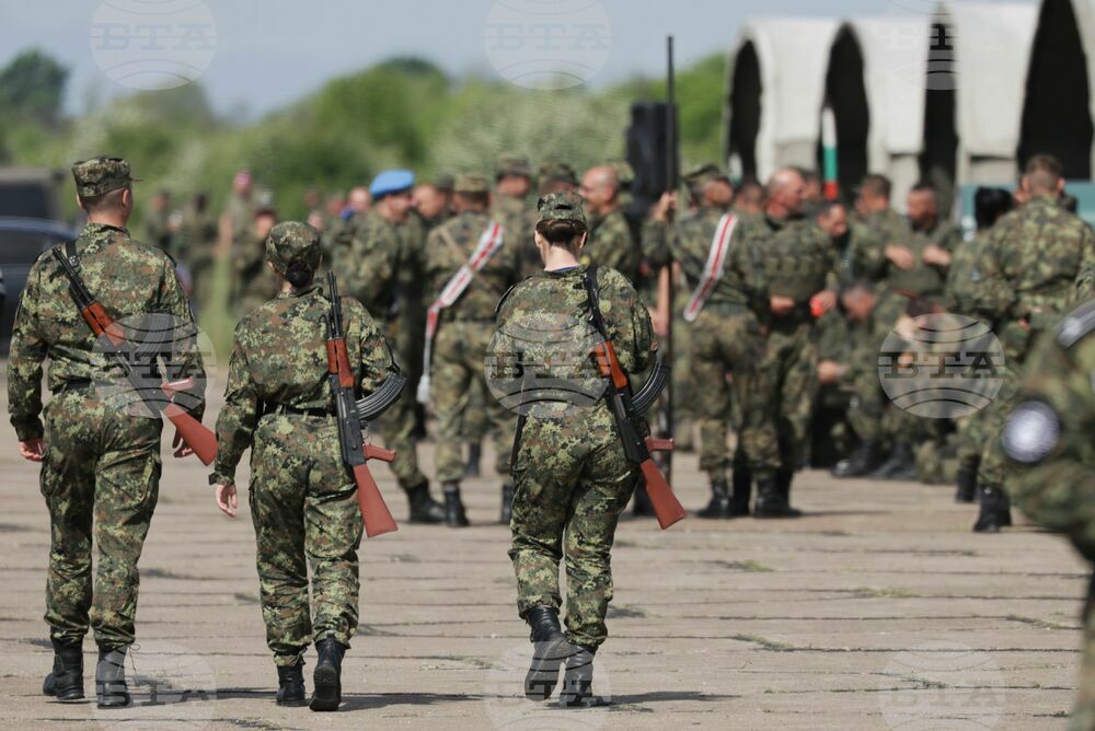 Полигон „Доброславци“ - военен парад - репетиция