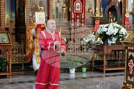 Шумен - отец Красимир - литургия