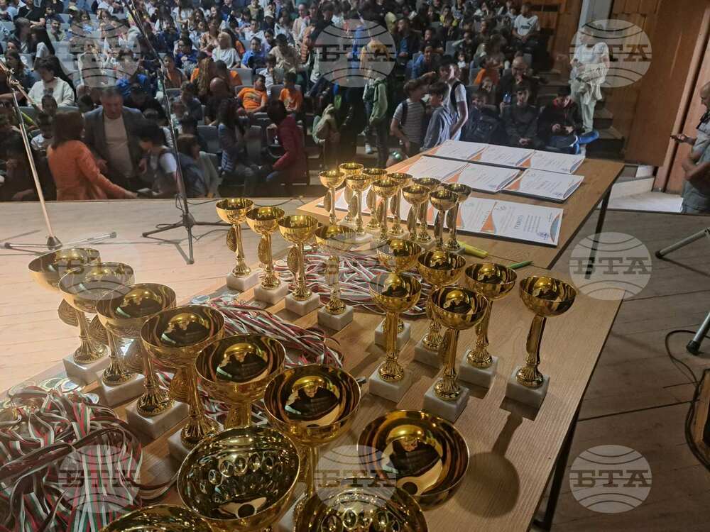 Наградиха победителите в XXVII математически турнир „Академик Кирил Попов“