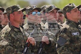 Полигон „Доброславци“ - военен парад - репетиция