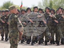 Полигон „Доброславци“ - военен парад - репетиция
