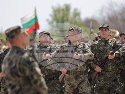 Полигон „Доброславци“ - военен парад - репетиция