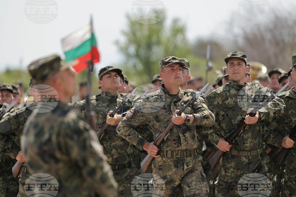 Полигон „Доброславци“ - военен парад - репетиция