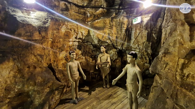 В Мадан превърнаха пещера в музей на рударството в Родопите