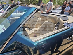 Ловеч - автомобили - ретро парад