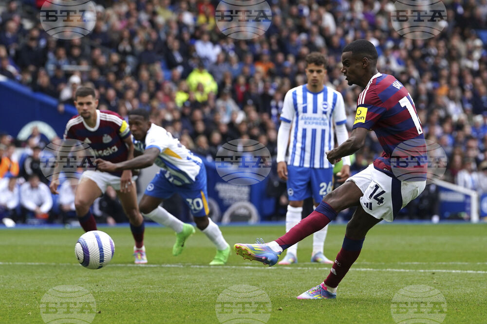 Александър Исак беше включен в състава на Швеция за световните квалификации през септември
