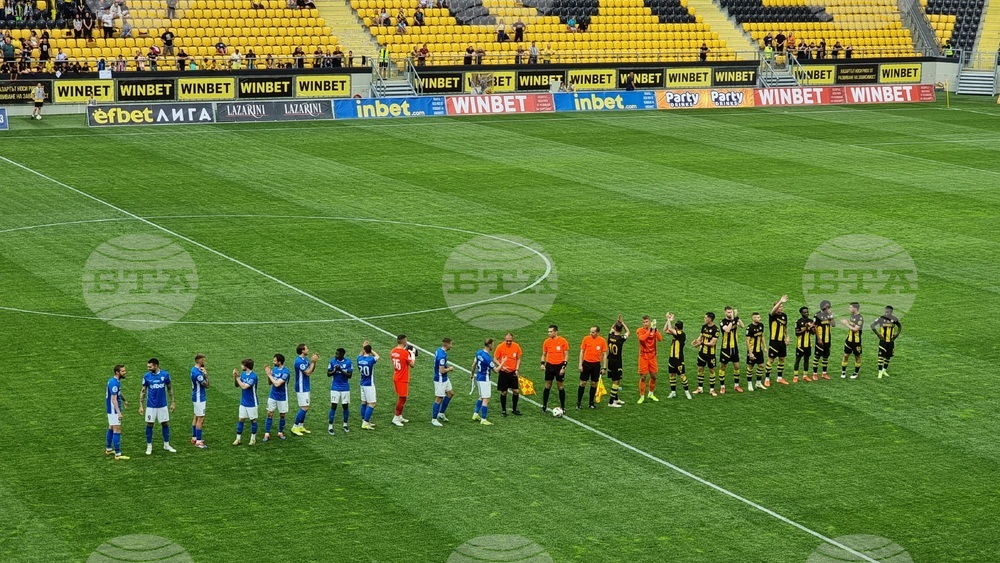 Ботев Пловдив спечели трудно у дома срещу Спартак Варна в двубой от Първа лига