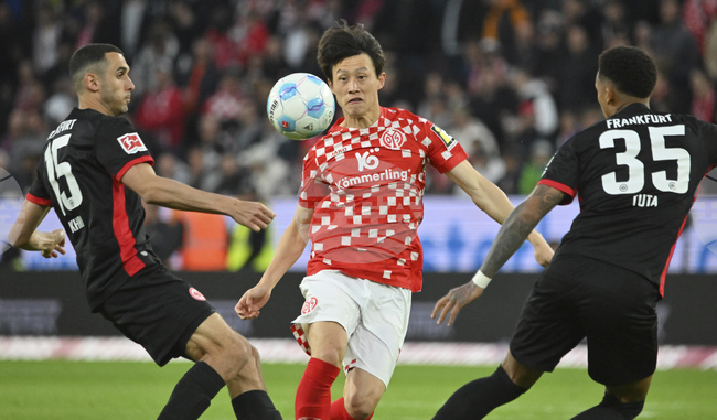 Майнц и Айнтрахт Франкфурт не успяха да се победят в Бундеслигата