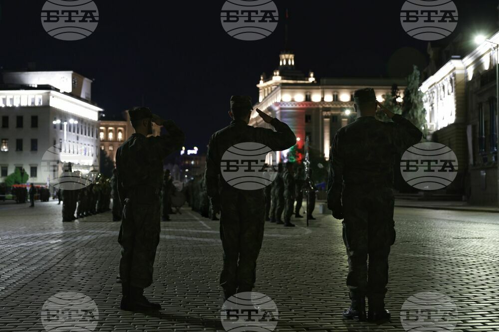 Военен парад - генерална репетиция