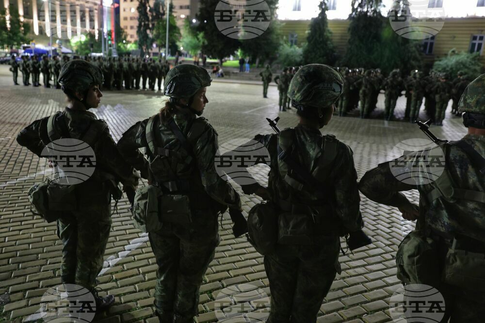 Военен парад - генерална репетиция