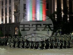 Военен парад - генерална репетиция