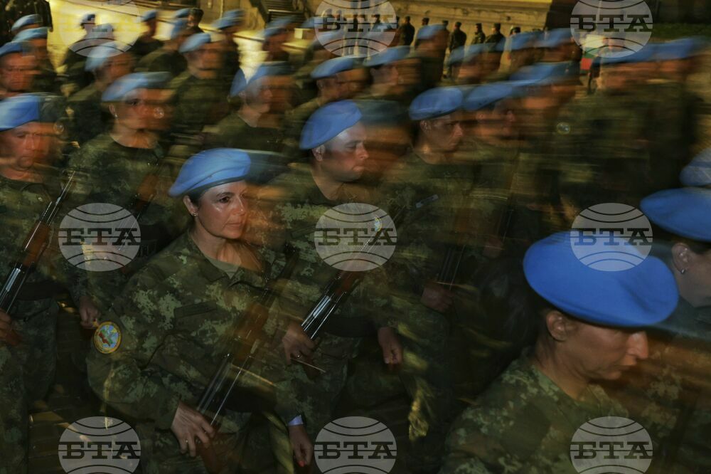 Военен парад - генерална репетиция
