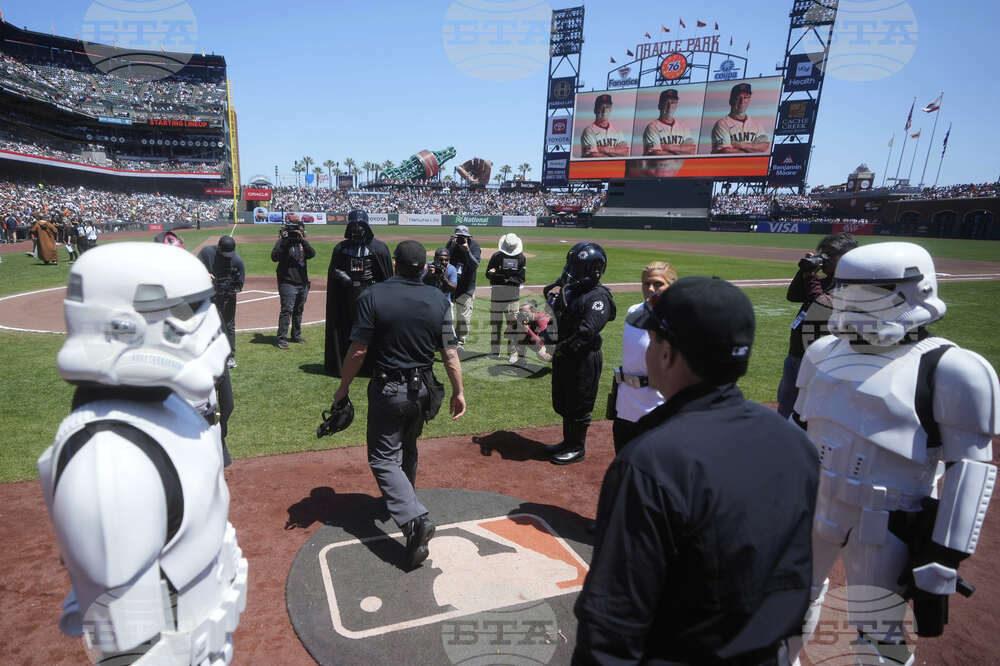 Rockies Giants Baseball