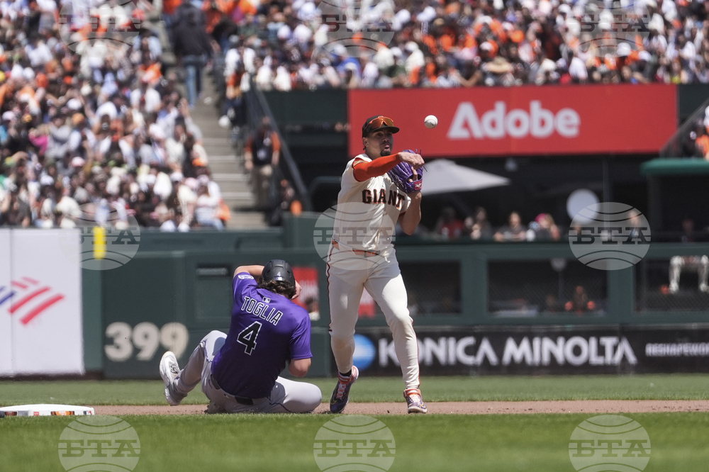 Rockies Giants Baseball