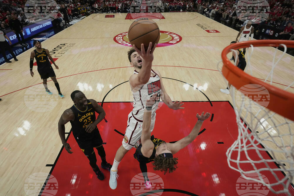 APTOPIX Warriors Rockets Basketball