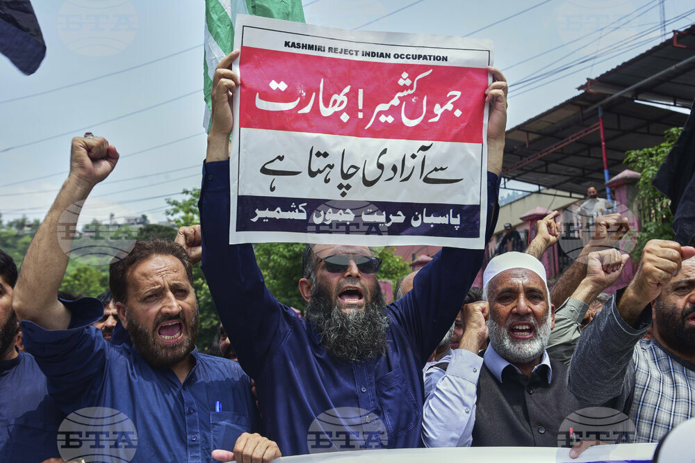 Pakistan India