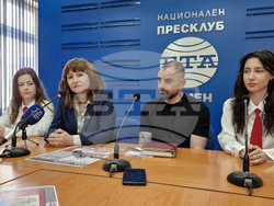 Национален пресклуб на БТА Шумен - благотворителна изложба - СУ „Сава Доброплодни"