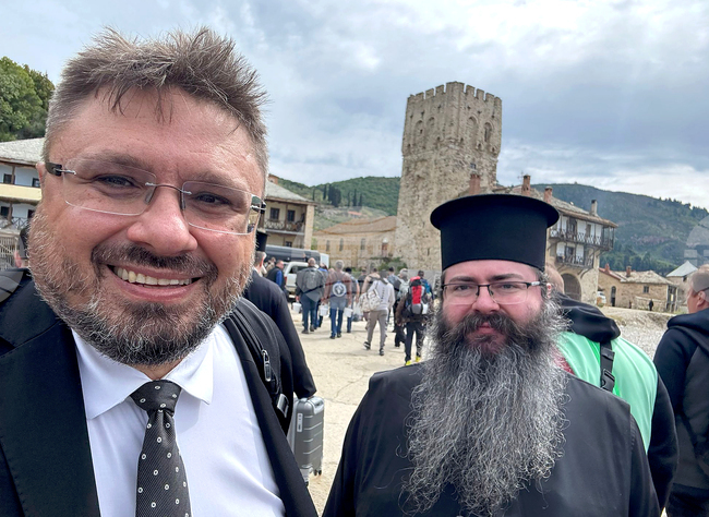 Света гора - ферибот - епископ Герасим - манастир „Св. вмчк. Георги Зограф“