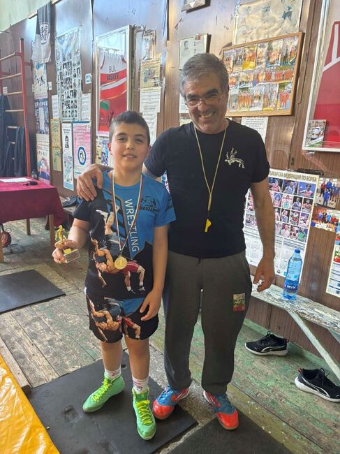 Община Ловеч: Общинско първенство по борба