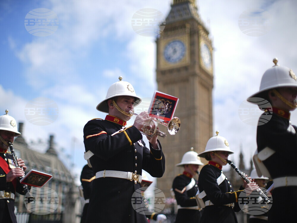 Britain VE Day Parade
