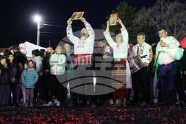 Село Трояново - традиционен събор - нестинарски танци