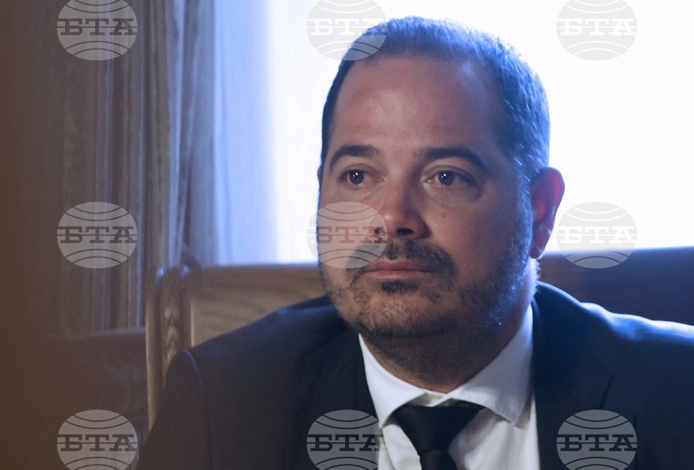 Най-важното е, максимално бързо, предложението на президента Румен Радев за референдум да бъде отхвърлено, заяви Калин Стоянов от "ДПС - Ново начало"