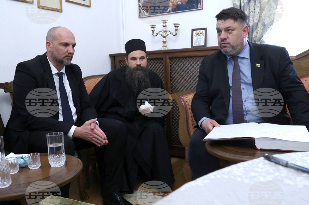 Гърция - Карея - Света Гора - Зографски манастир - празник