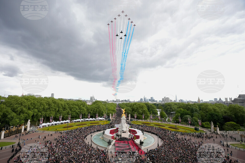Britain VE Day Parade