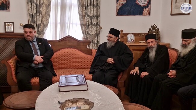 Посещението ни в Зографския манастир е наситено със силна емоция и силни чувства, каза Атанас Зафиров