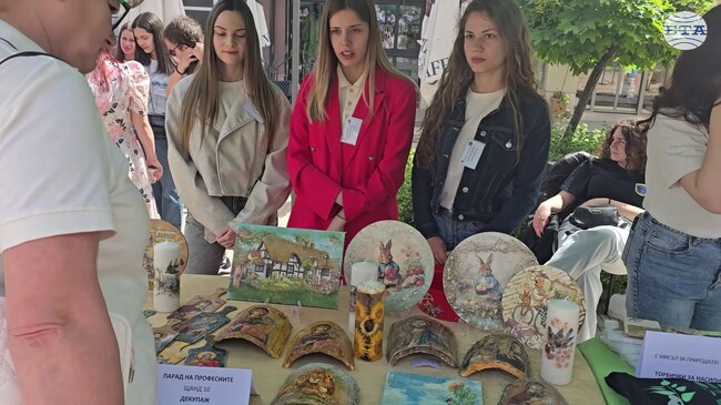 "Парад на професиите" е организиран за 12-а поредна година в Петрич