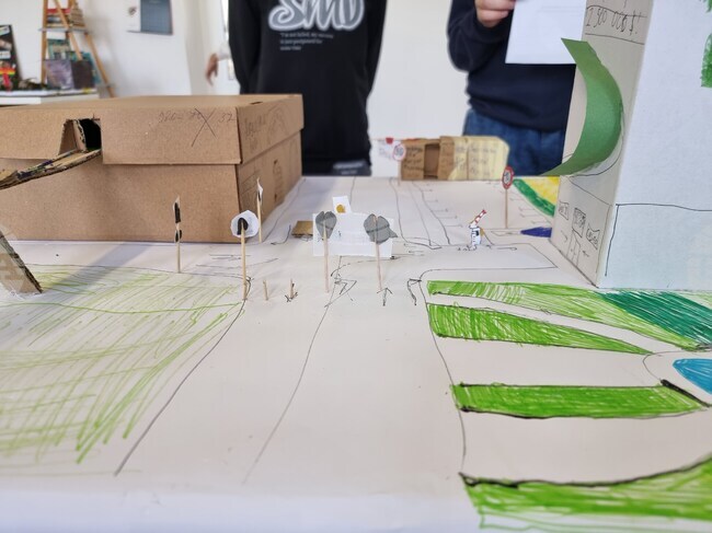 Изложбата "Бургас на децата" ще отбележи 10 години архитектурни занимания за ученици в морския град