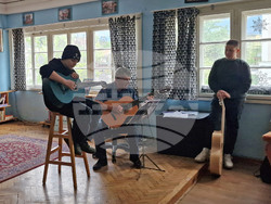 Самоков - китарен ансамбъл "Акустика" - концерт