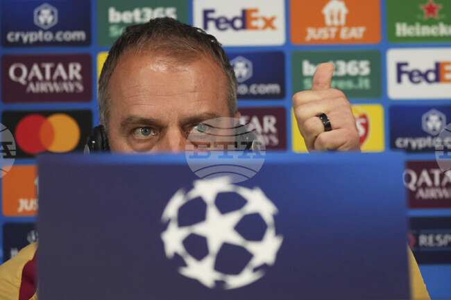 Празненствата не могат да ни бъдат извинения, каза старши треньорът на Барселона Ханзи Флик