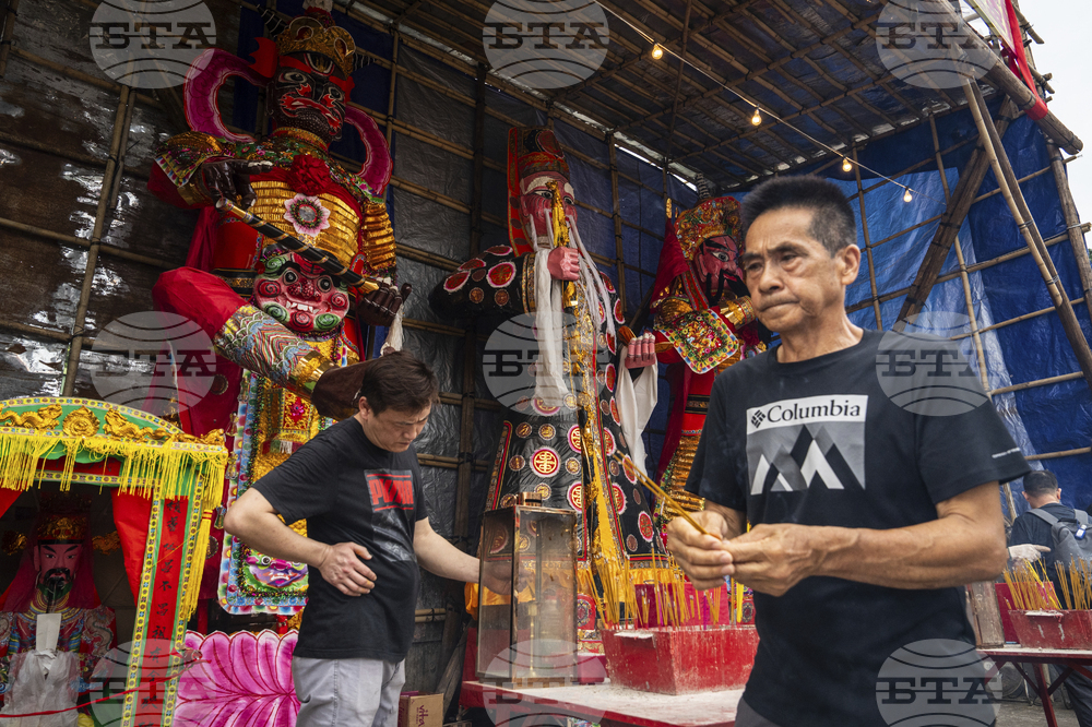 Hong Kong Bun Festival Photo Gallery