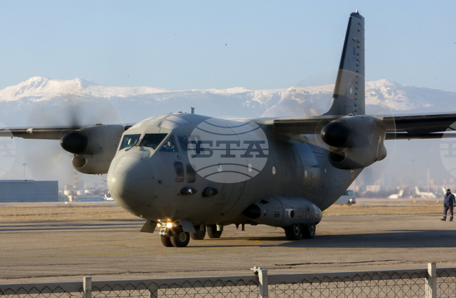 Летище Враждебна - Турция - земетресение - помощ