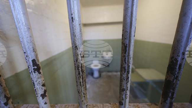 Властите в Гърция с версия за поръчково убийство след смъртоносната стрелба в затвора в Домокос, за която бе заподозрян български гражданин 