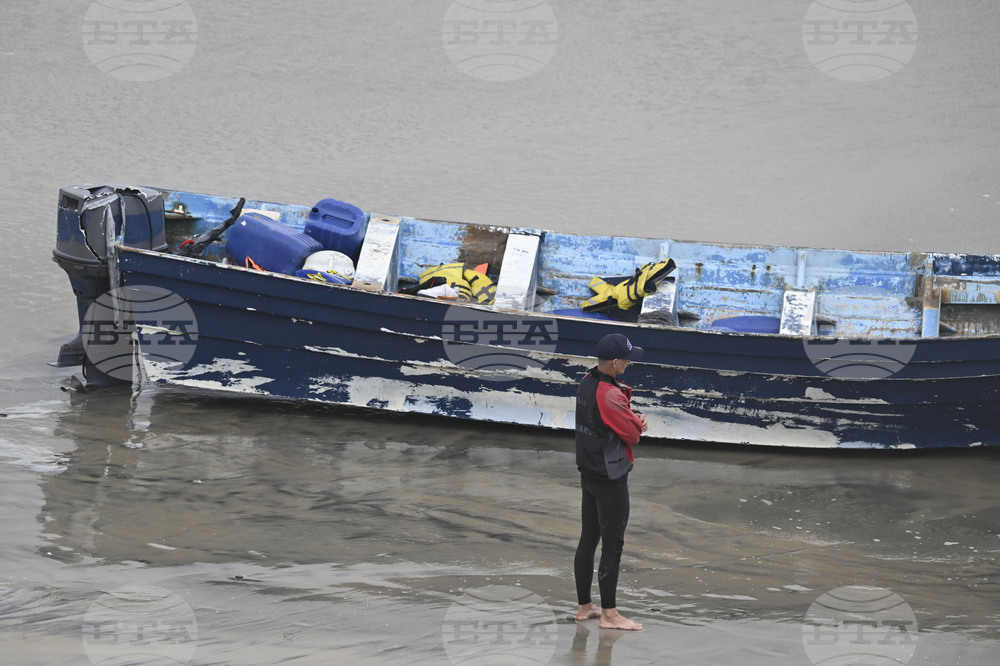 CORRECTION California Capsized Boat