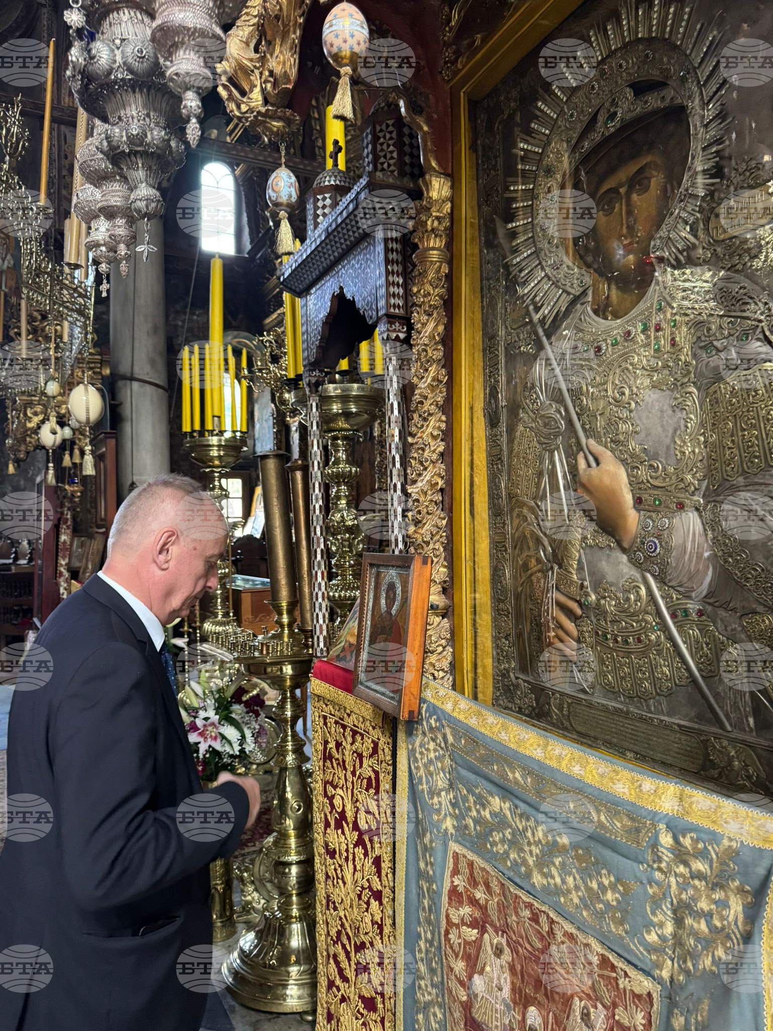 Гърция - Света гора - Зографски манастир - българска делегация - свети Георги - чудотворни икони