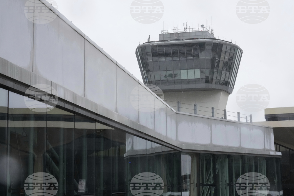 Newark Airport Flight Delays
