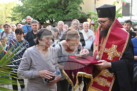 Вършец - литийно шествие - светец - мощи - посрещане