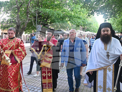 Вършец - литийно шествие - светец - мощи - посрещане