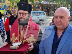 Вършец - литийно шествие - светец - мощи - посрещане