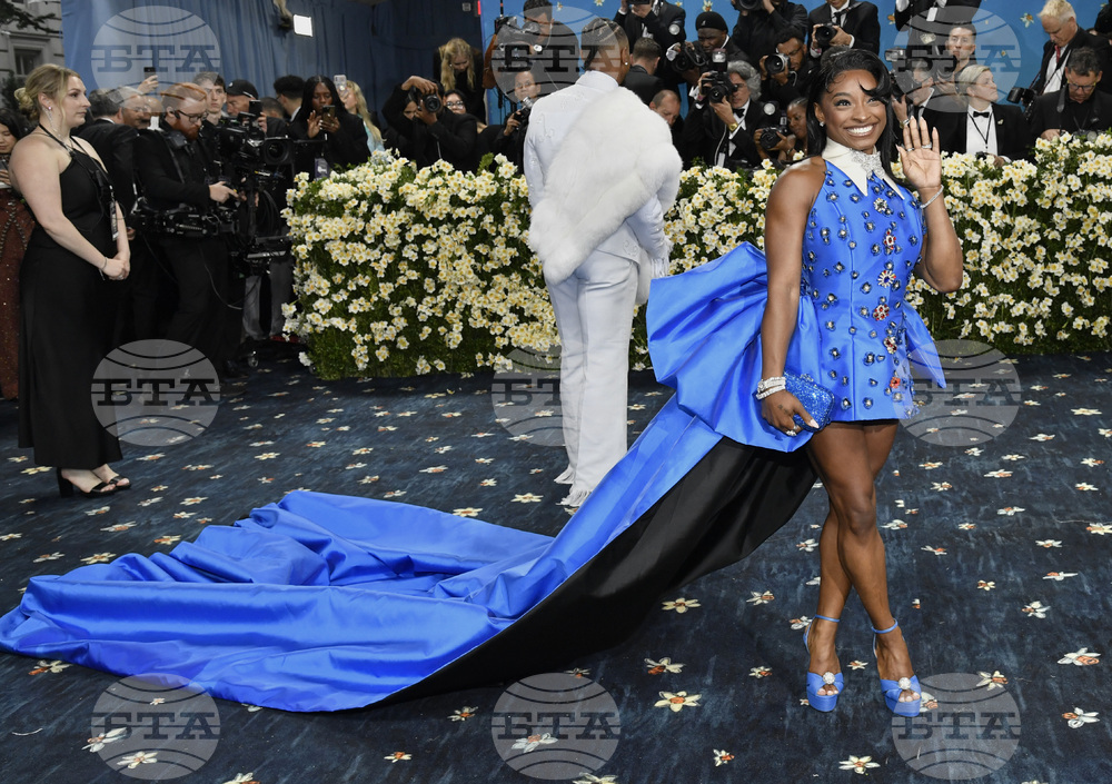 APTOPIX 2025 MET Museum Costume Institute Benefit Gala