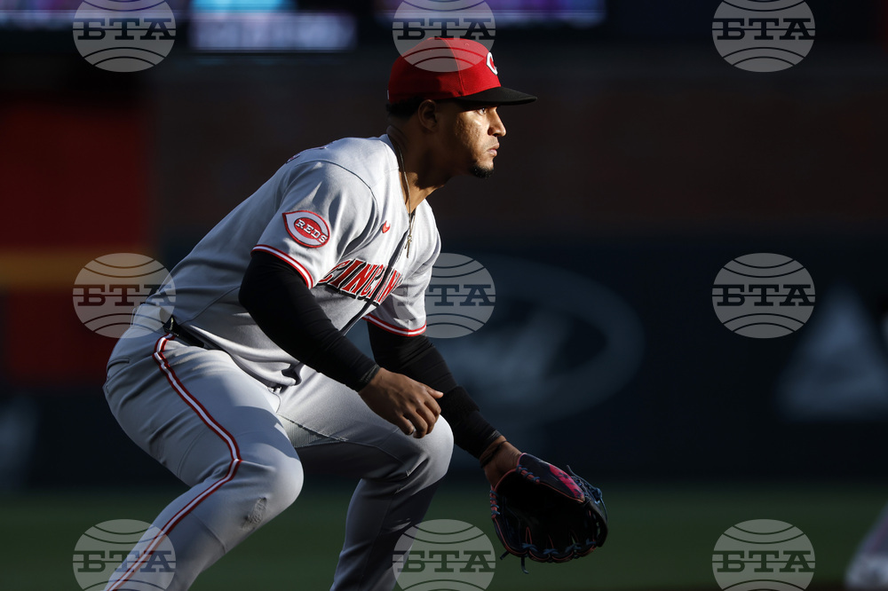 Reds Braves Baseball