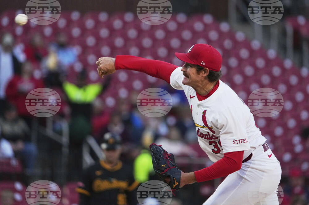 Pirates Cardinals Baseball