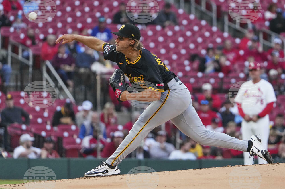 Pirates Cardinals Baseball