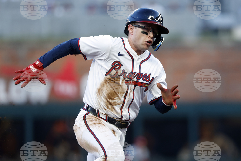 Reds Braves Baseball